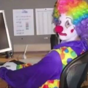 Meet your Posher, Reina